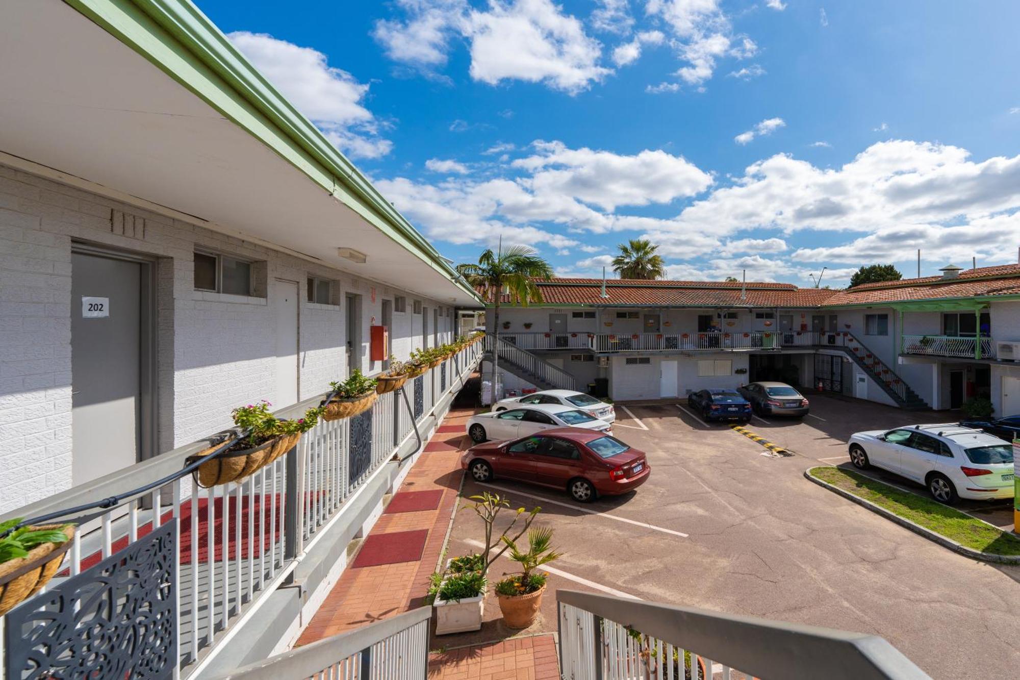 Econo Lodge Rivervale Perth Exterior foto